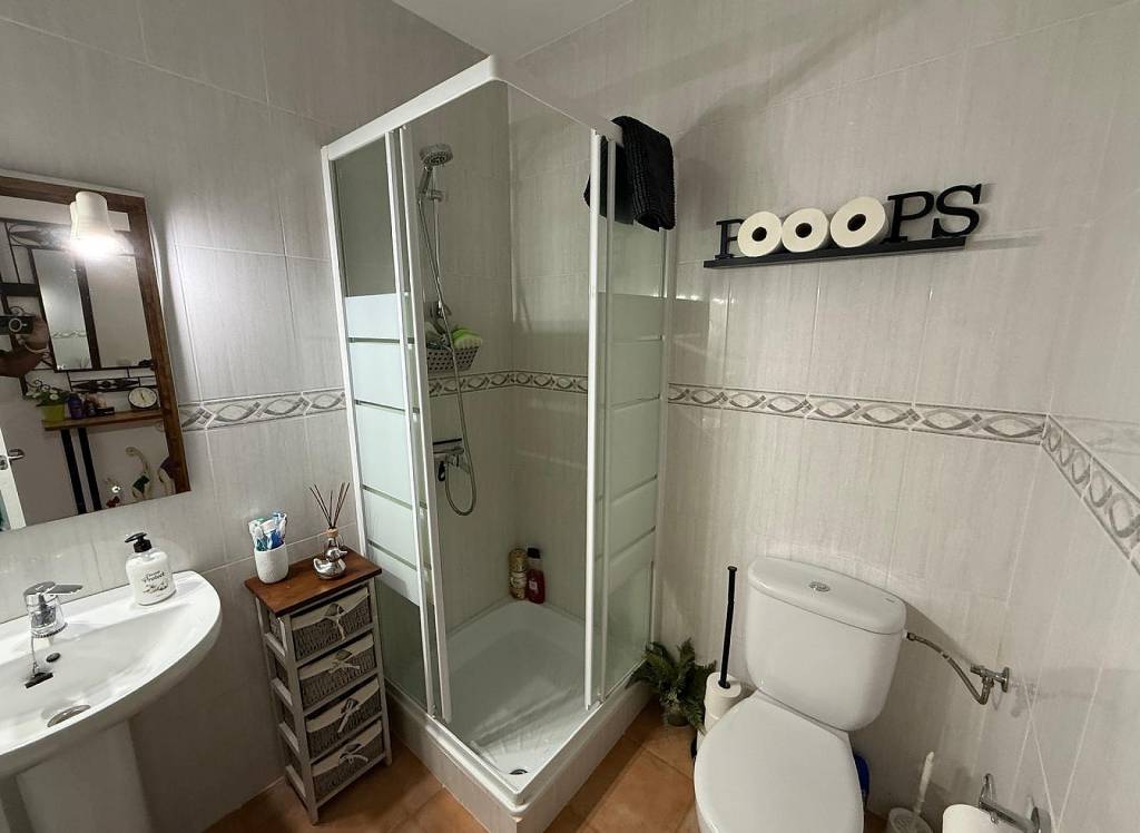 Resale - Villa - Caudete