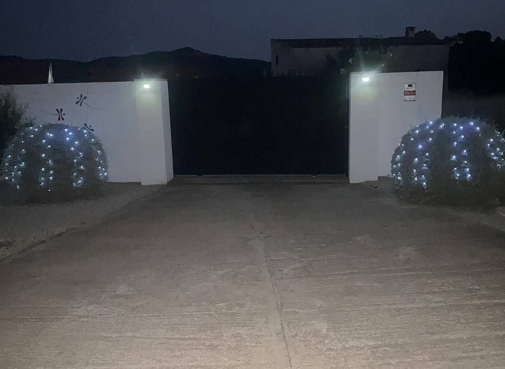 Resale - Villa - Caudete