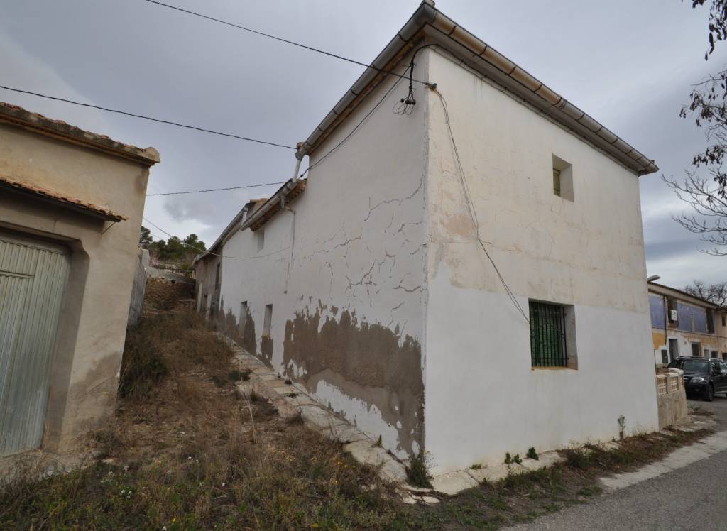 Resale - Villa - Chinorlet - Rural location