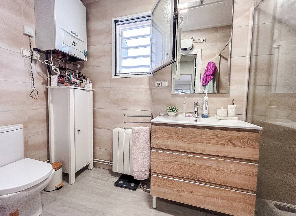 Resale - Villa - Crevillente