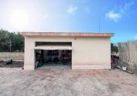 Resale - Villa - Crevillente