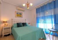 Resale - Villa - El Raso - Urban location