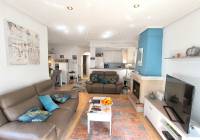 Resale - Villa - El Raso - Urban location