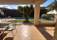 Resale - Villa - Elda - Edge of town