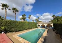 Resale - Villa - Elda - Edge of town