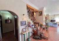 Resale - Villa - Elda - Edge of town