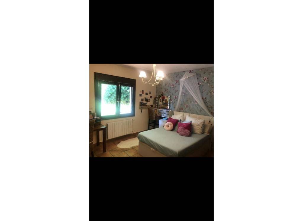 Resale - Villa - Elda - Urban location