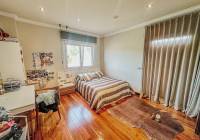 Resale - Villa - Elda