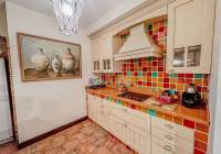 Resale - Villa - Elda