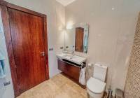 Resale - Villa - Elda