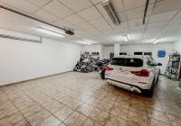 Resale - Villa - Elda