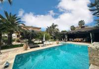 Resale - Villa - Elda