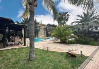 Resale - Villa - Elda