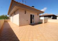 Resale - Villa - Elda