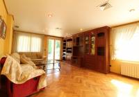 Resale - Villa - Elda