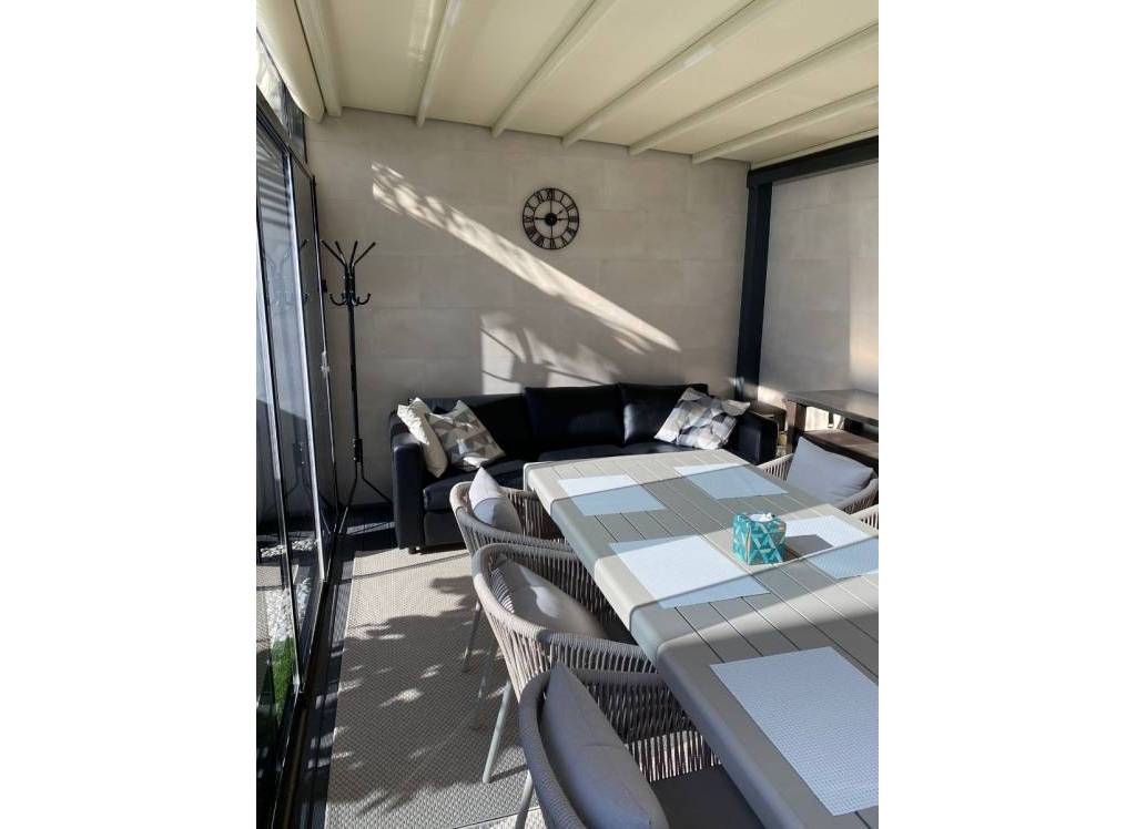 Resale - Villa - Finestrat - Finestrat Urbanizaciones