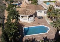 Resale - Villa - Hondón de las Nieves