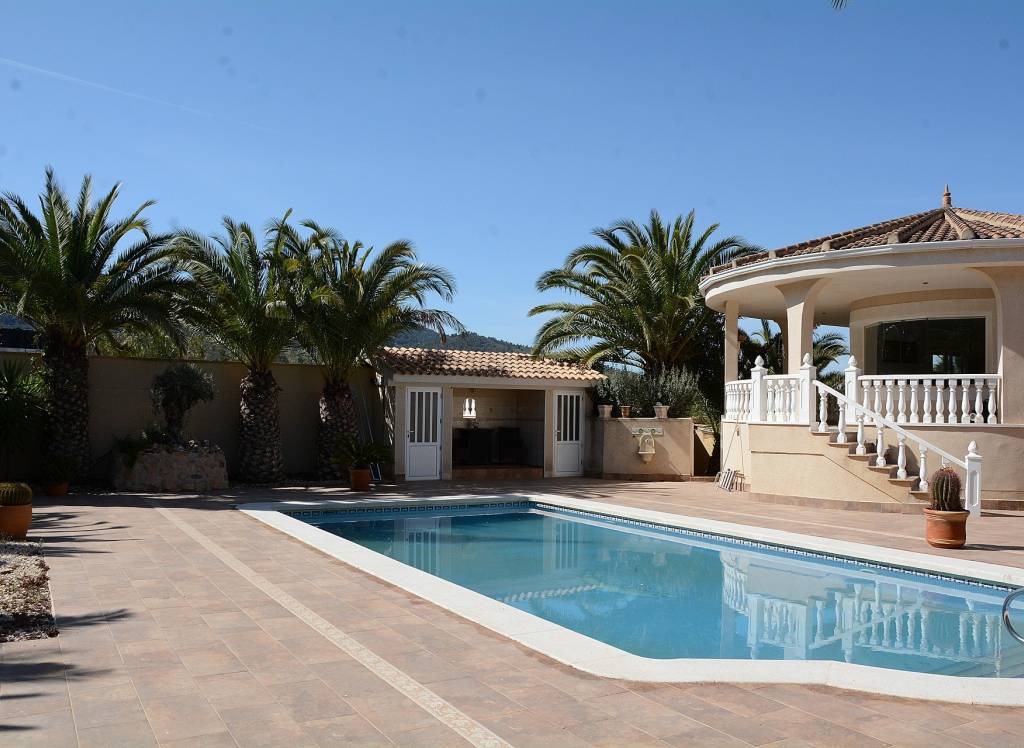 Resale - Villa - Hondón de las Nieves