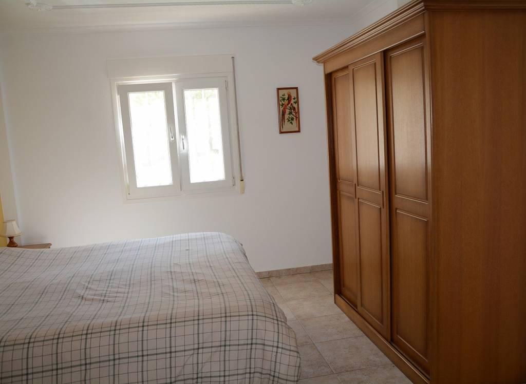 Resale - Villa - Hondón de las Nieves