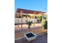 Resale - Villa - Hondón de las Nieves