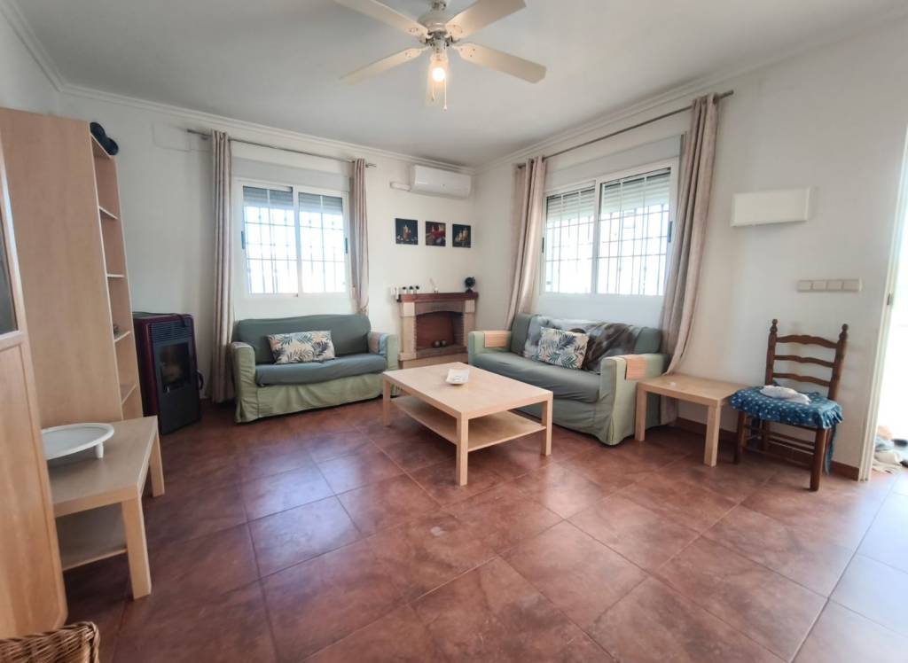 Resale - Villa - Hondón de los Frailes - Inland