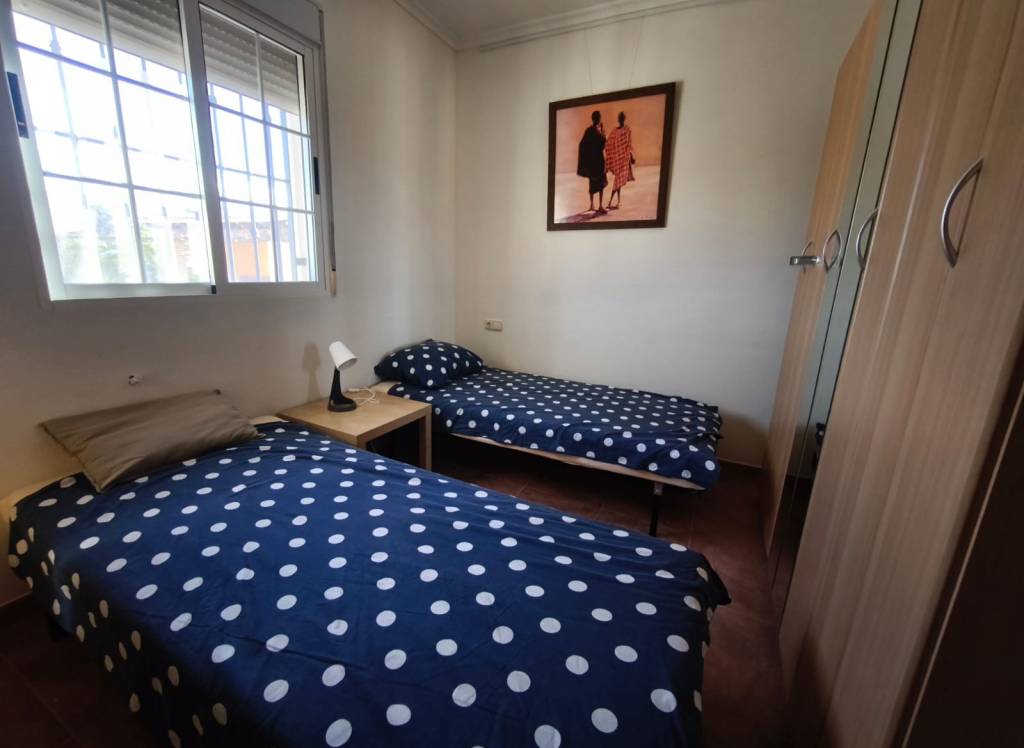 Resale - Villa - Hondón de los Frailes - Inland