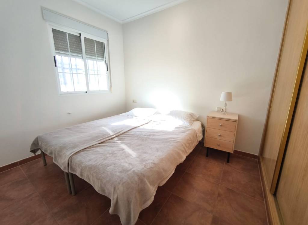 Resale - Villa - Hondón de los Frailes - Inland