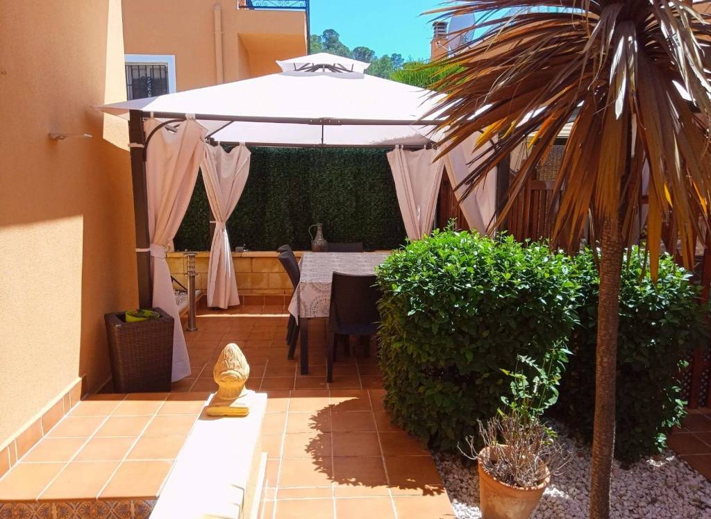 Resale - Villa - La Romana