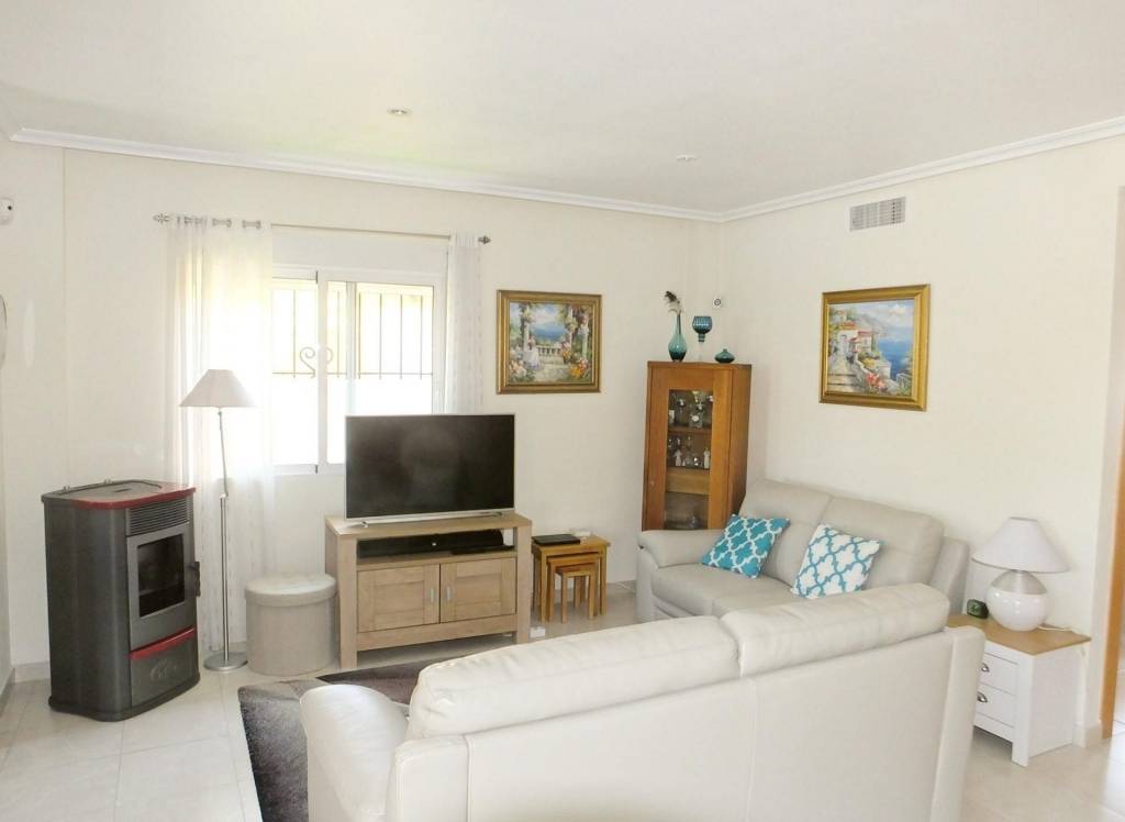 Resale - Villa - La Romana