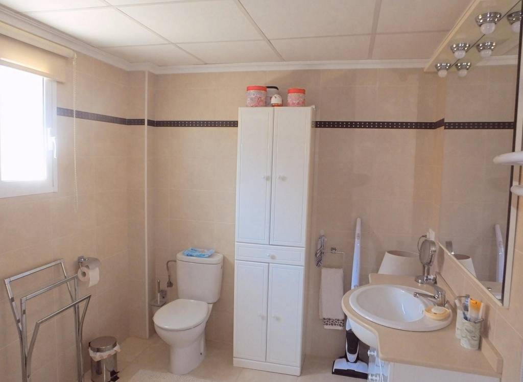 Resale - Villa - La Romana