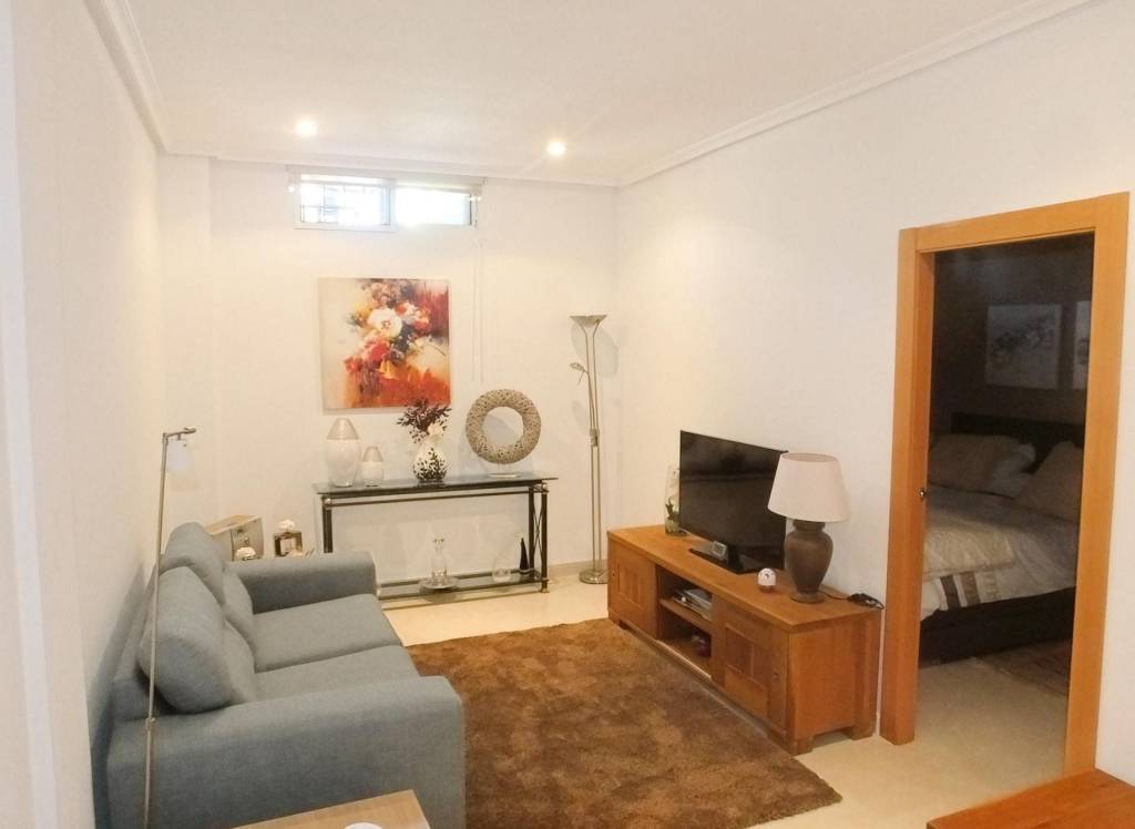 Resale - Villa - La Romana