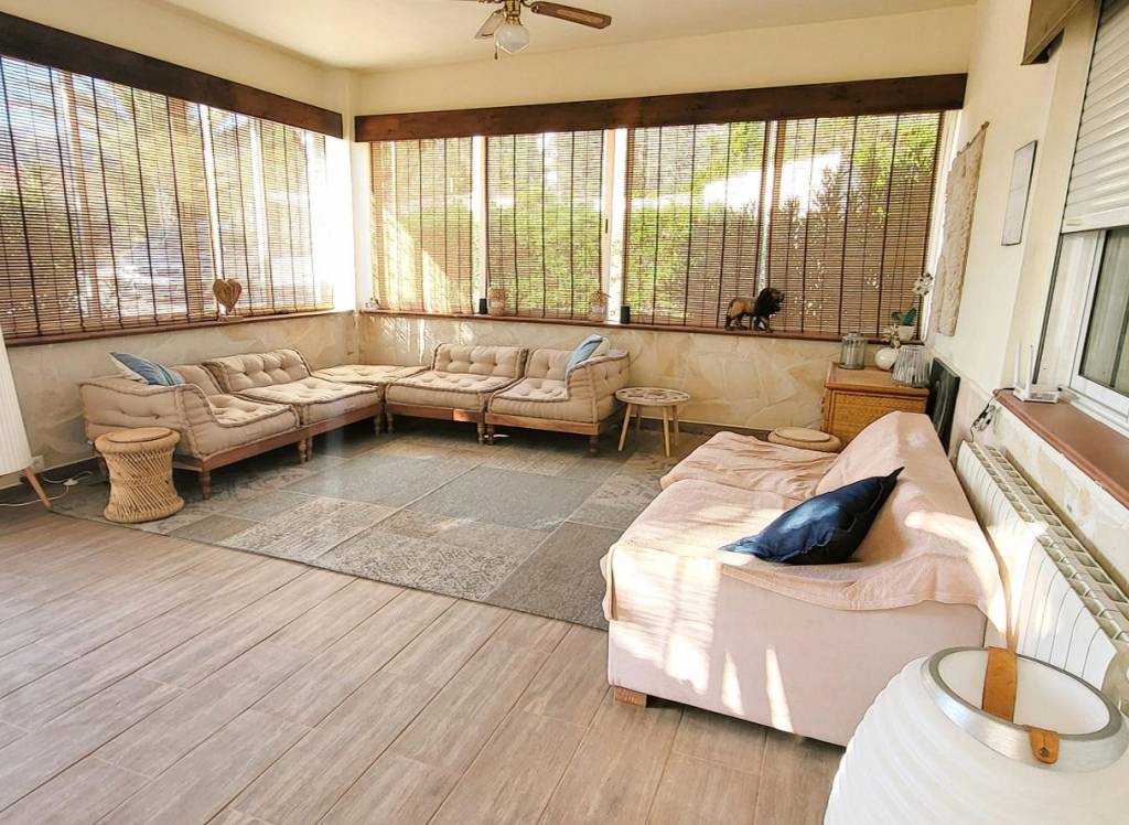 Resale - Villa - La Romana