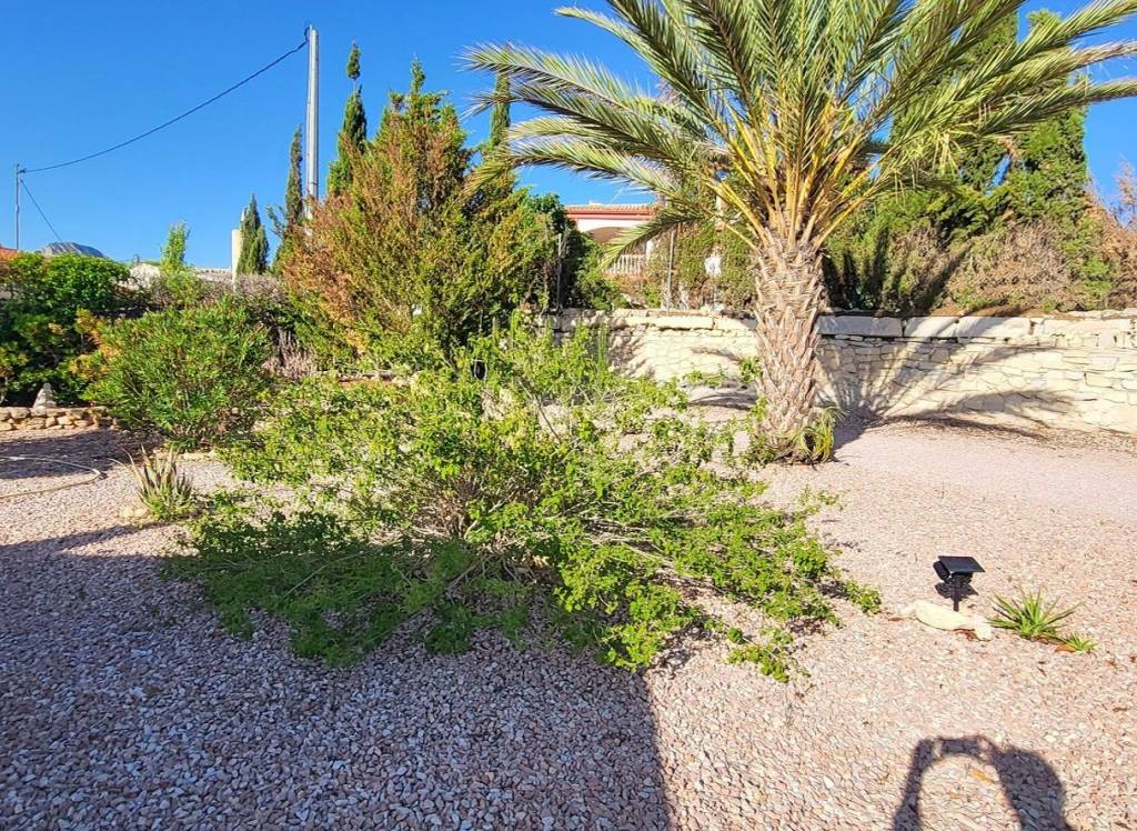 Resale - Villa - La Romana