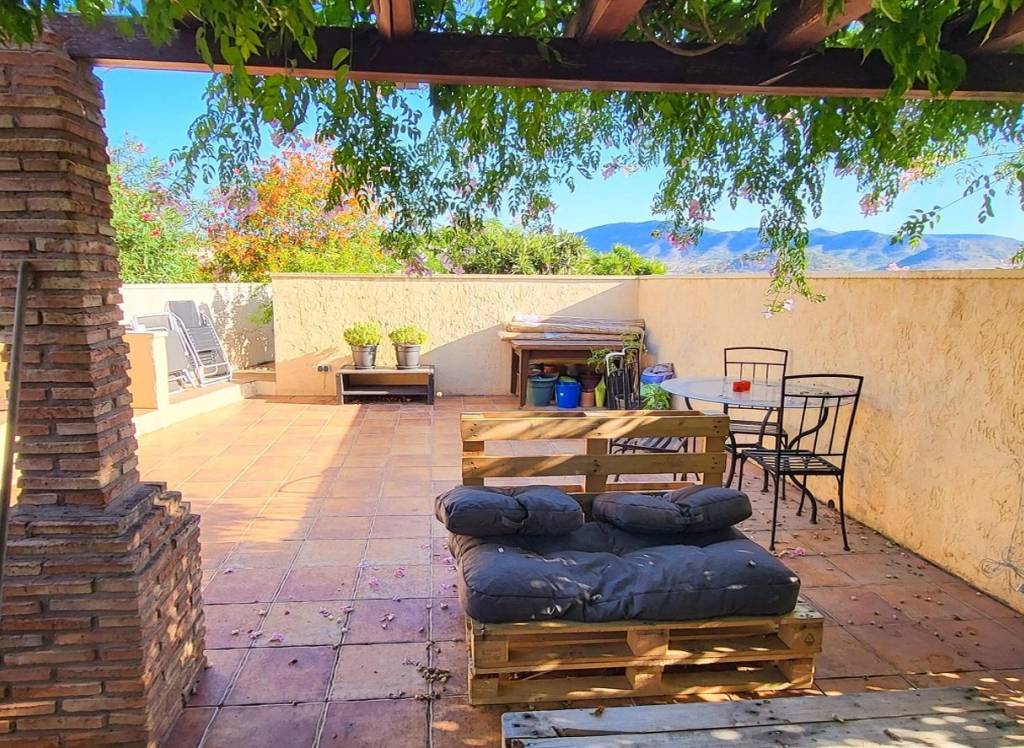 Resale - Villa - La Romana