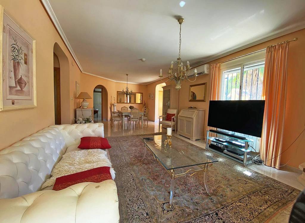 Resale - Villa - La Zarza