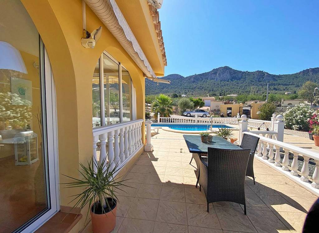 Resale - Villa - La Zarza