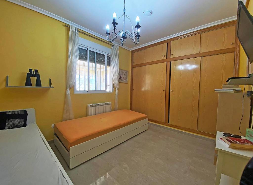 Resale - Villa - La Zarza