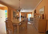 Resale - Villa - La Zarza