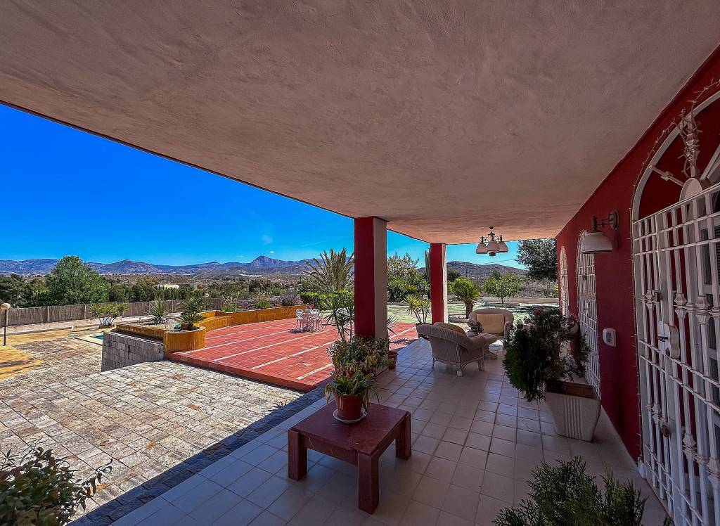 Resale - Villa - Monovar