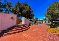 Resale - Villa - Monovar