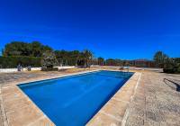 Resale - Villa - Monovar