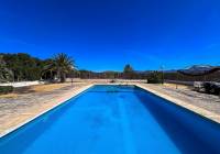 Resale - Villa - Monovar