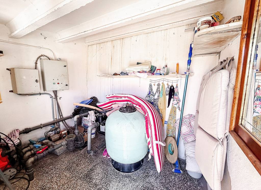 Resale - Villa - Monovar