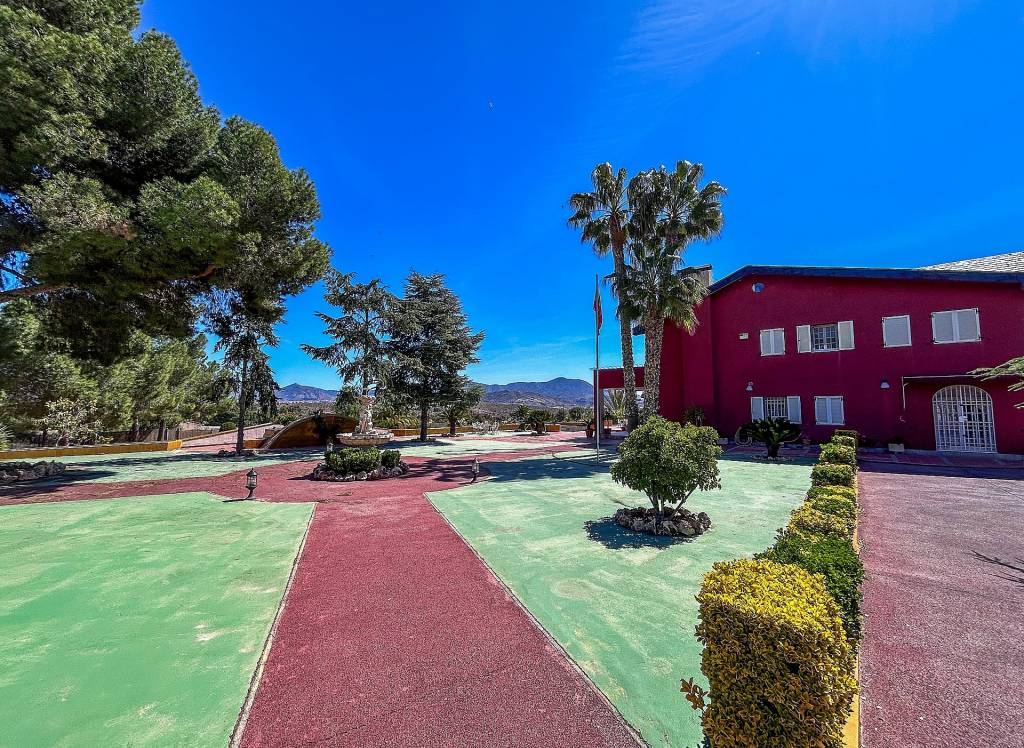 Resale - Villa - Monovar