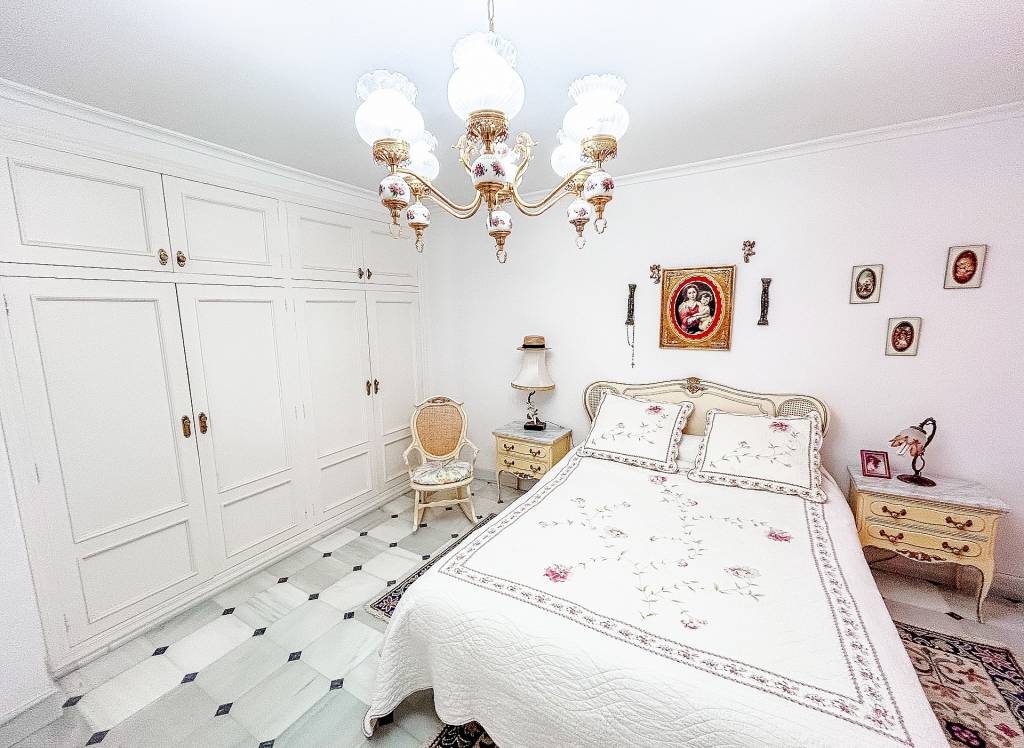 Resale - Villa - Monovar