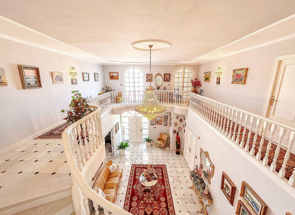 Resale - Villa - Monovar