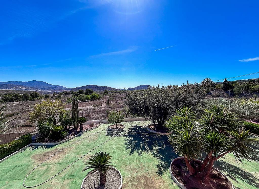 Resale - Villa - Monovar