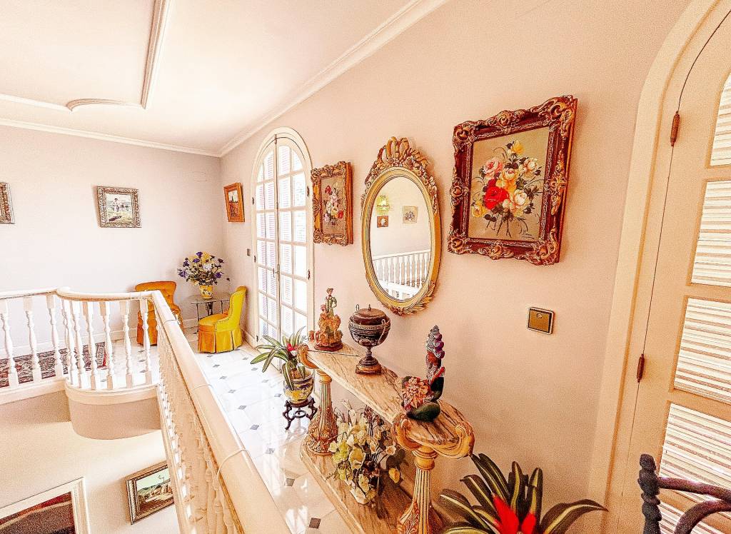 Resale - Villa - Monovar