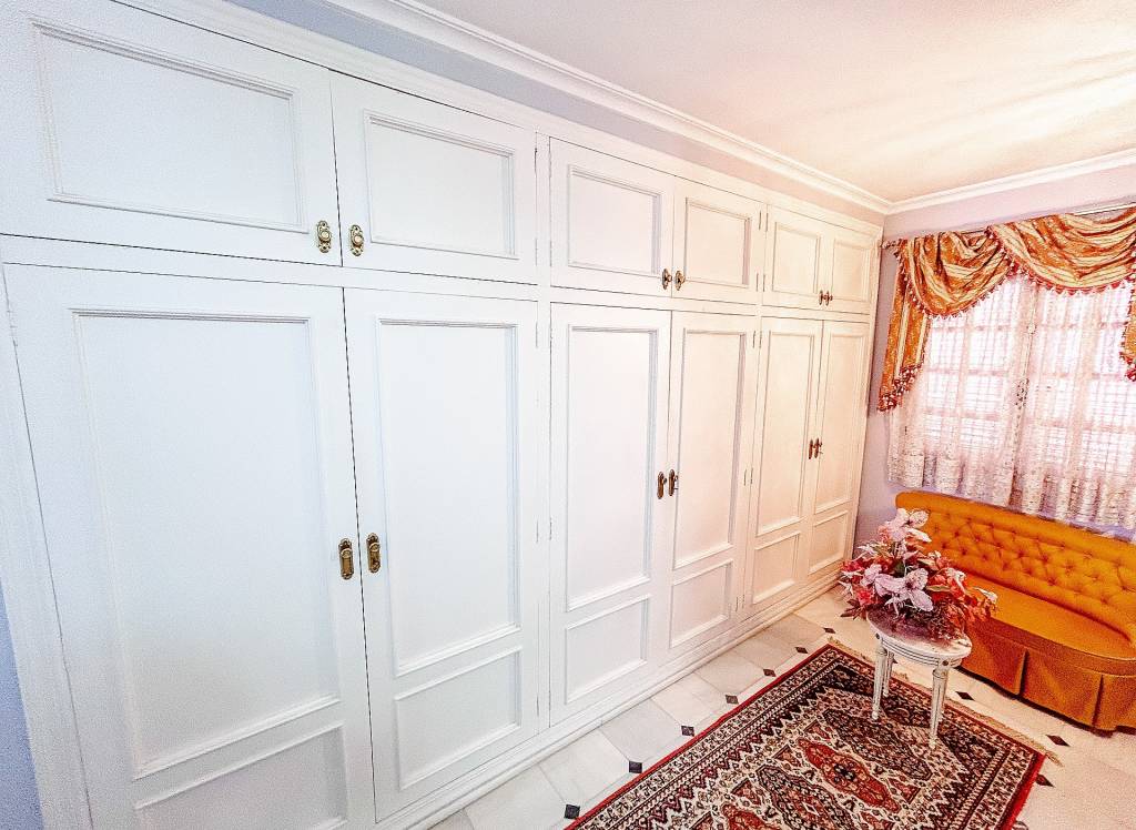 Resale - Villa - Monovar