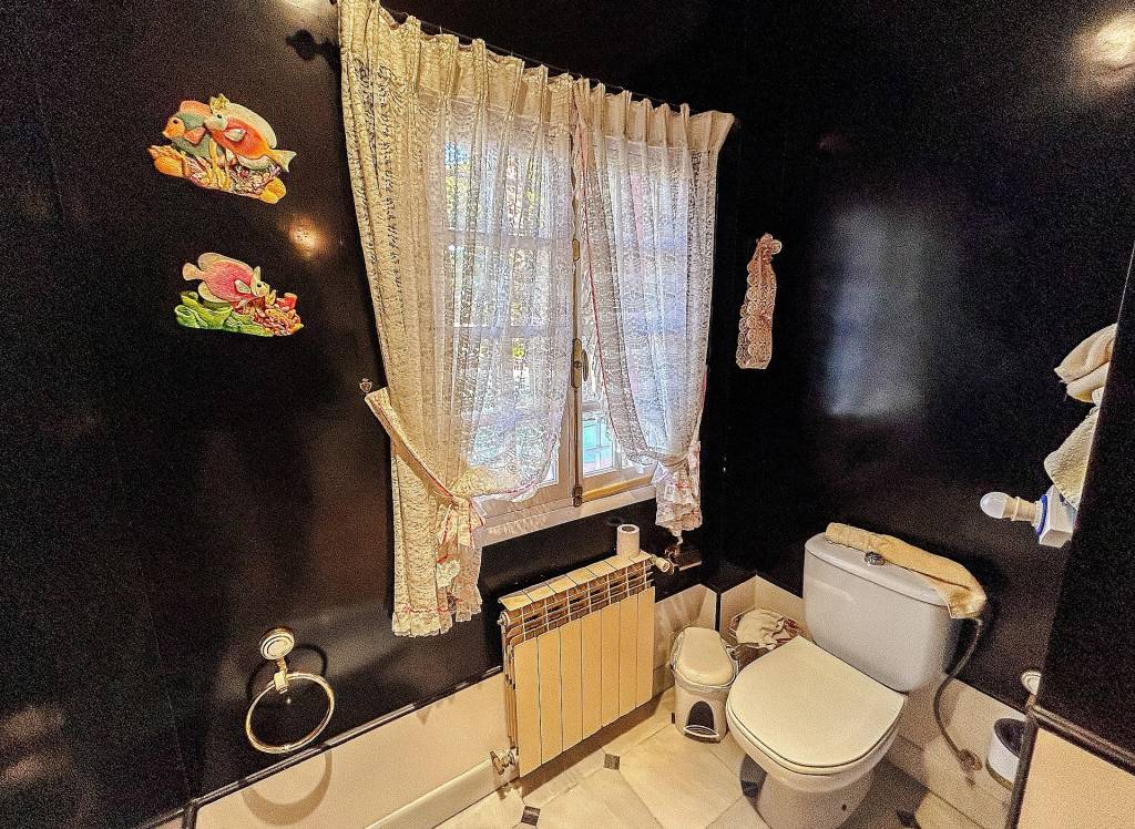 Resale - Villa - Monovar